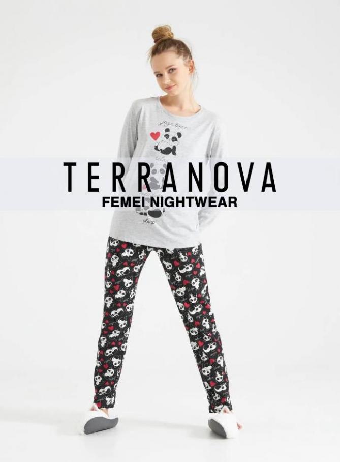 Femei Nightwear. Terranova (2022-03-31-2022-03-31)
