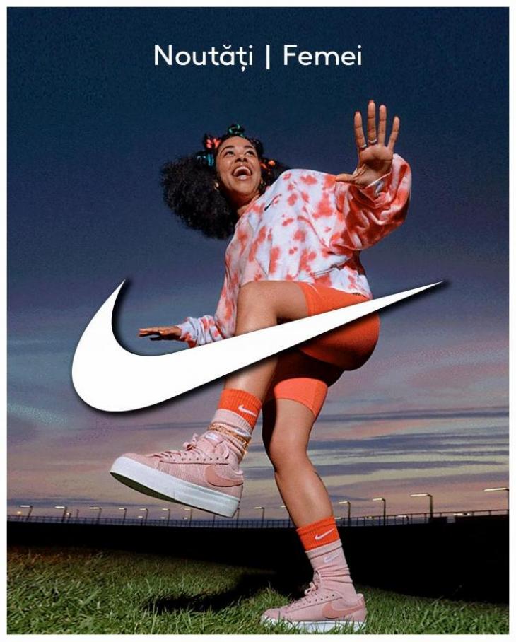 Noutăți | Femei. Nike (2022-08-25-2022-08-25)